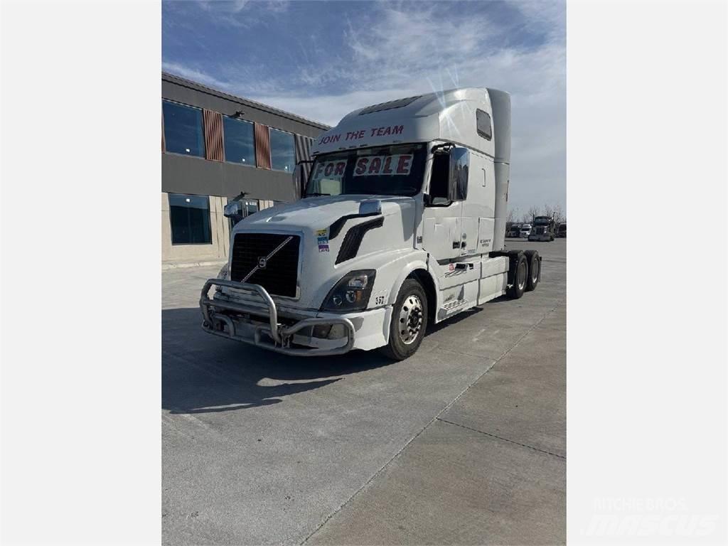 Volvo VNL670 曳引機組件