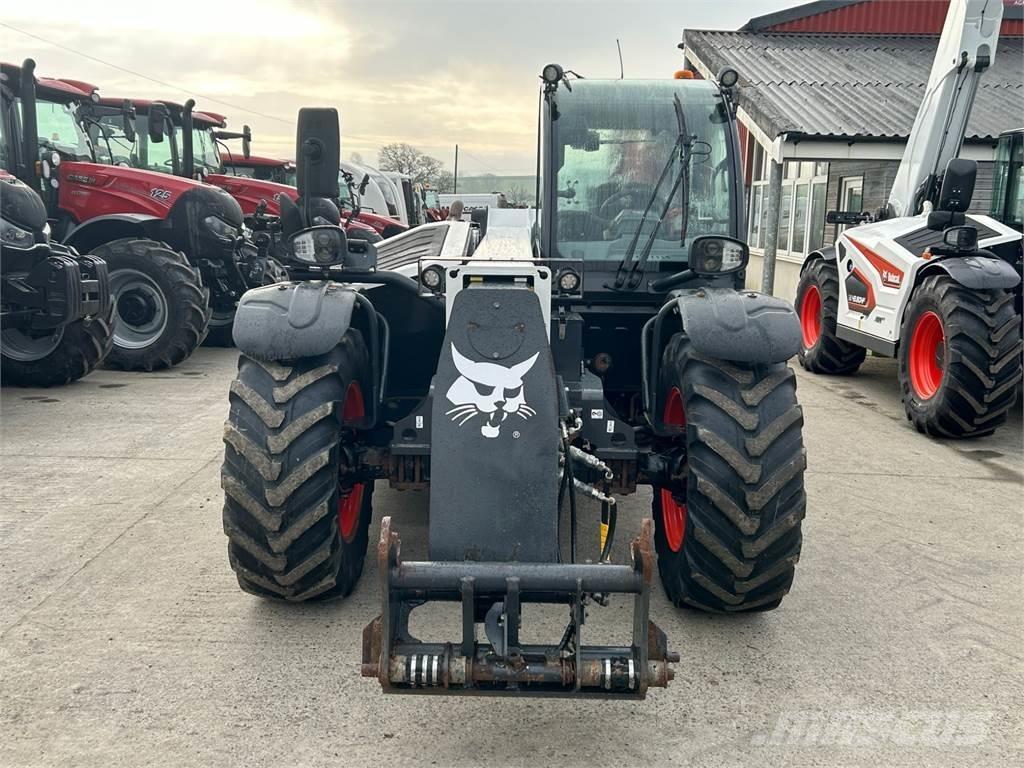 Bobcat TL30.70 伸縮臂操作車