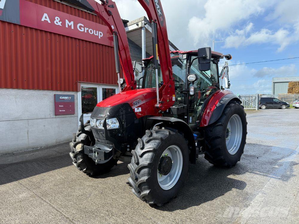 Case IH Farmall C 120 曳引機
