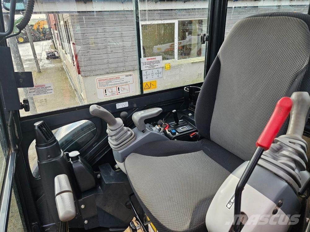 Hitachi ZX26U 履帶式 挖土機/掘鑿機/挖掘機