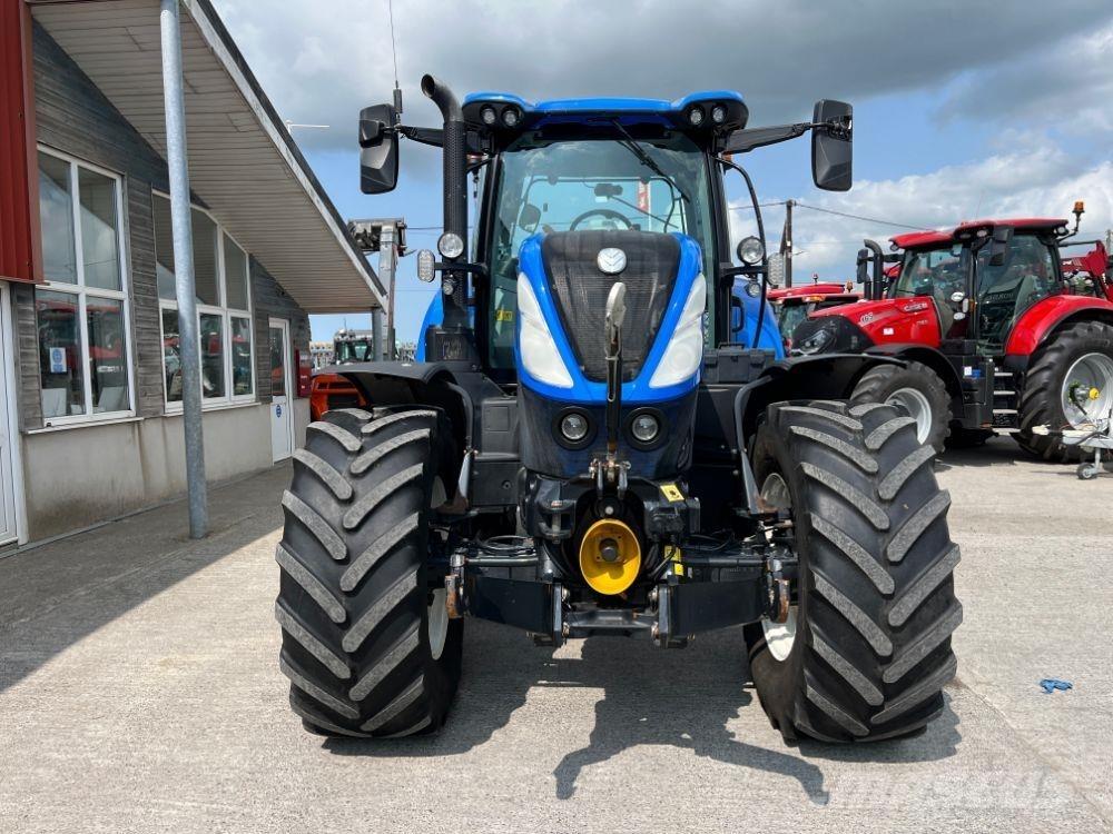 New Holland T7.210 曳引機