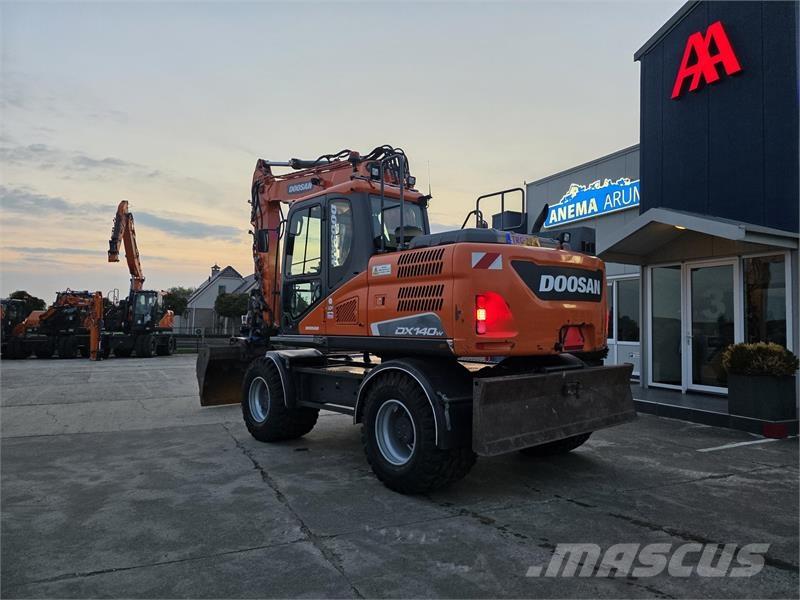 Doosan DX140W-5 旋轉式挖土機/掘鑿機/挖掘機