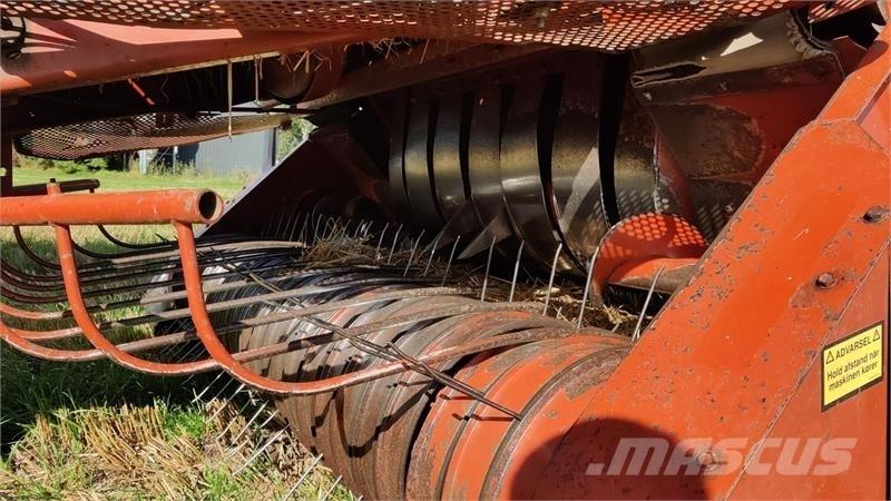 Hesston 4900 方形打捆機