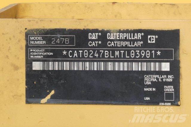 CAT 247B 滑移轉向裝載機