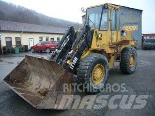 CAT IT18B 輪胎式裝載機
