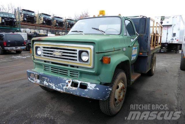 Chevrolet C60 平板式/側卸式卡車