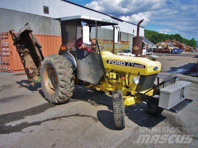 Ford 3230 曳引機