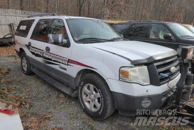 Ford Expedition 皮卡.傳統半斗卡車/側卸板