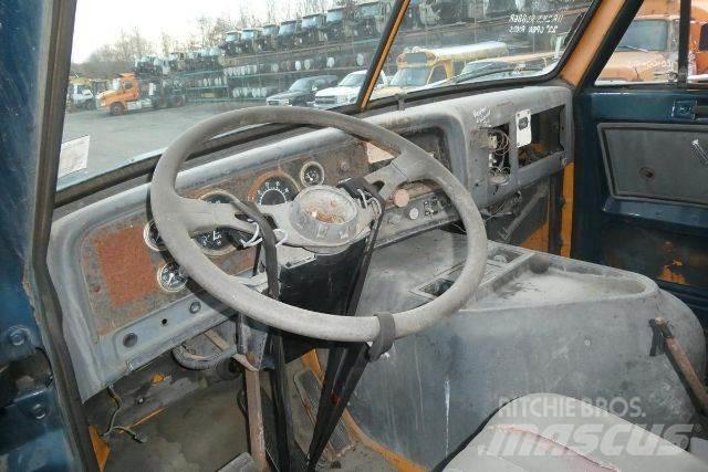 GMC TJ9C042 商用底盤車