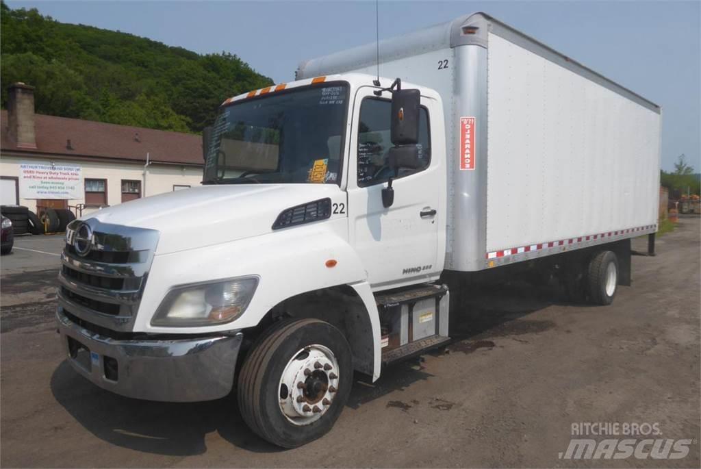 Hino 258 貨箱式卡車