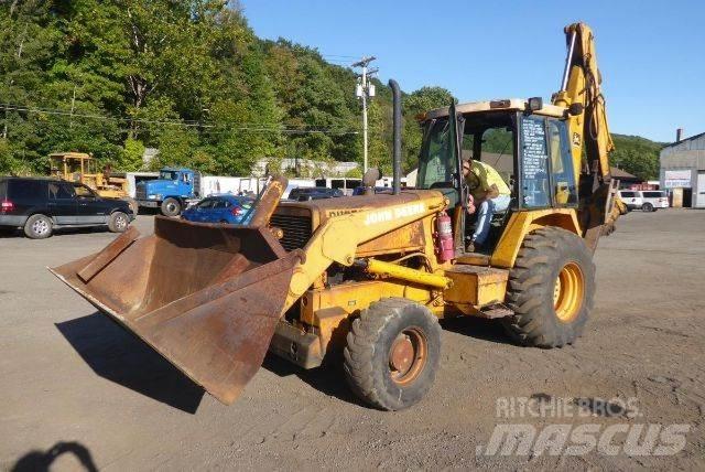 John Deere 710B 反鏟裝載機