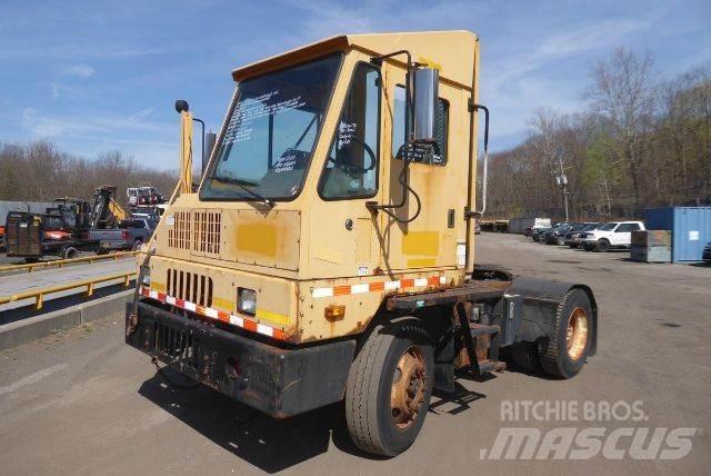 Kalmar 4X2 終端式曳引機
