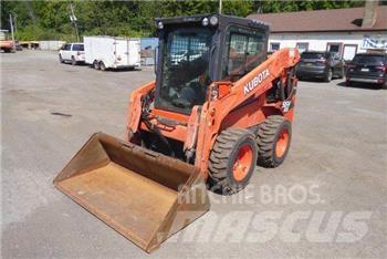 Kubota SSV65 滑移轉向裝載機