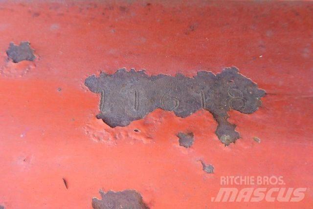 Kubota SSV65 滑移轉向裝載機