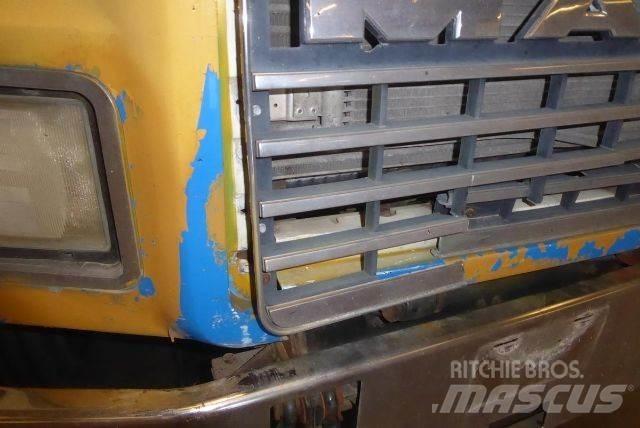 Mack CH613 商用底盤車