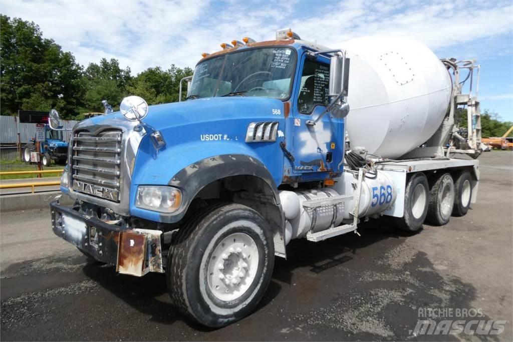 Mack CTP713 混凝土車