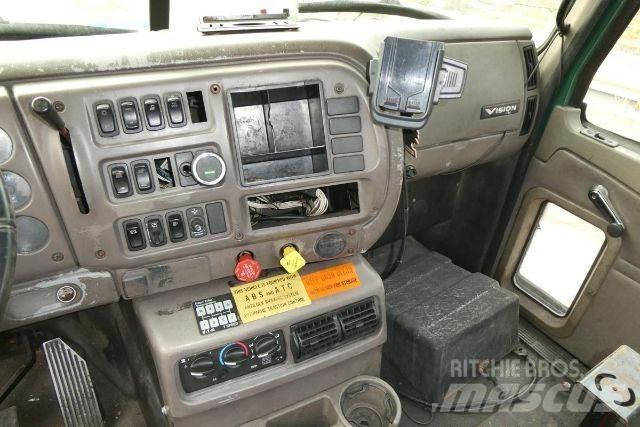 Mack CXN612 商用底盤車