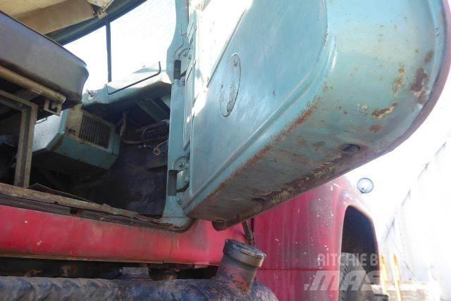 Mack R611 商用底盤車