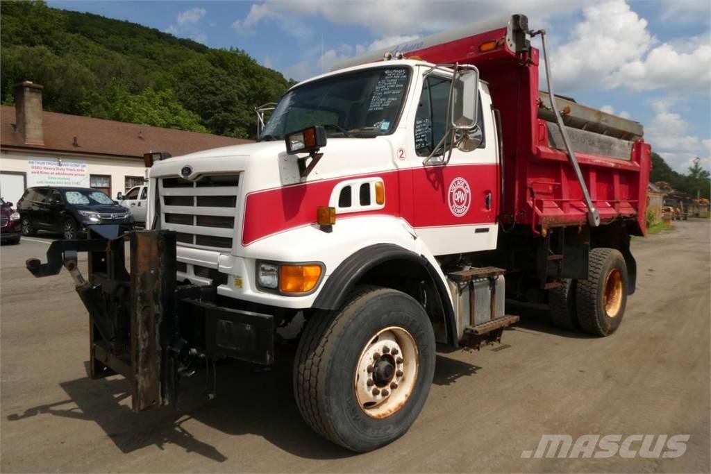 Sterling L7501 傾卸式卡車