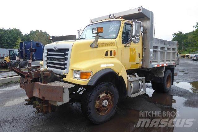 Sterling L8500 傾卸式卡車