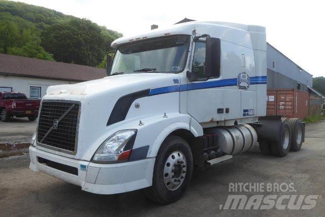 Volvo VNL64T 曳引機組件