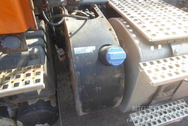 Volvo VNM42T 商用底盤車