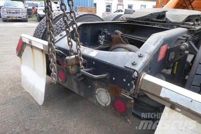 Volvo VNM64T 商用底盤車