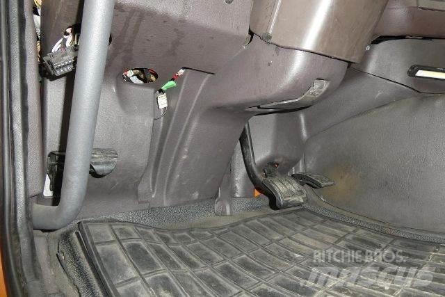 Volvo VNM64T 商用底盤車