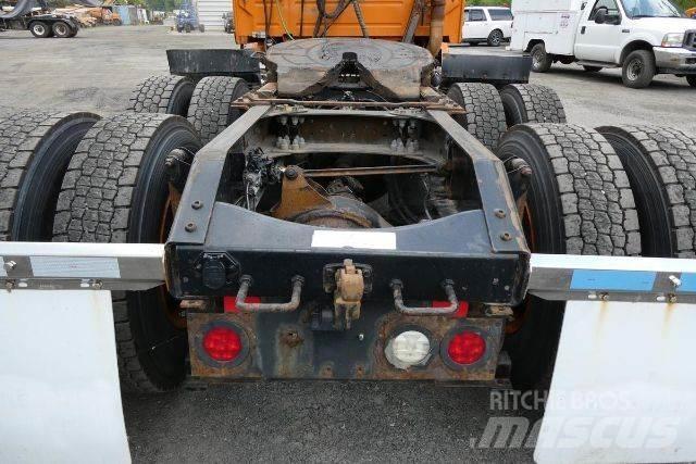 Volvo VNM64T 商用底盤車