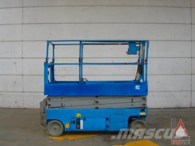 Genie GS-2032 曲臂高空作業車