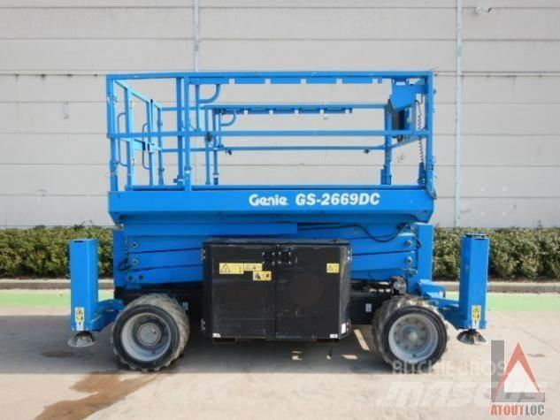 Genie GS-2669DC 曲臂高空作業車