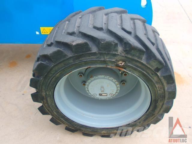 Genie S-85 曲臂高空作業車