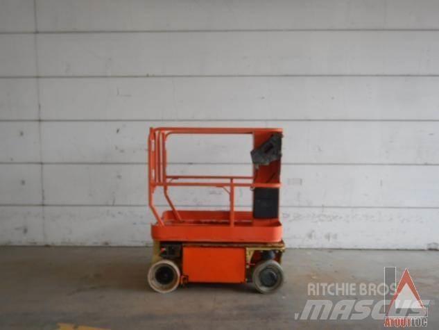 JLG 1230ES 曲臂高空作業車