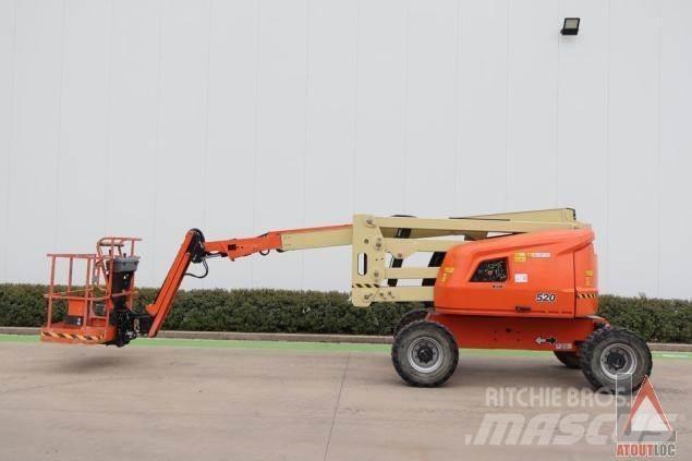 JLG 520AJ 曲臂高空作業車
