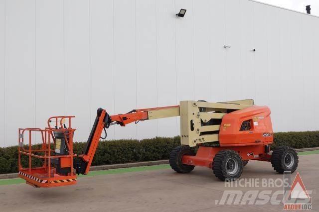 JLG 520AJ 曲臂高空作業車