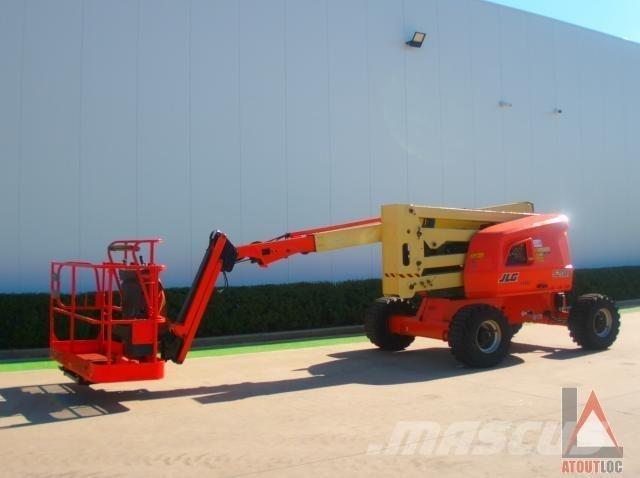 JLG 520AJ 曲臂高空作業車