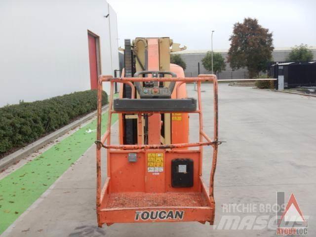 JLG Toucan 10E 曲臂高空作業車