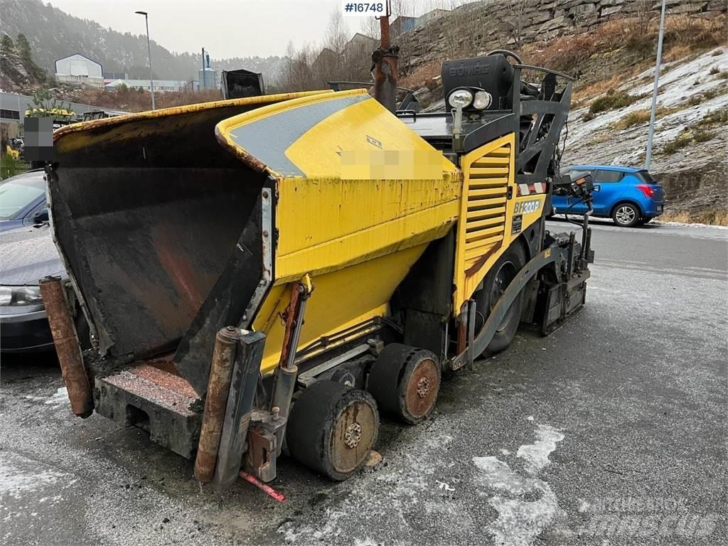 Bomag BF 300P 瀝青攤舖機/鋪路機