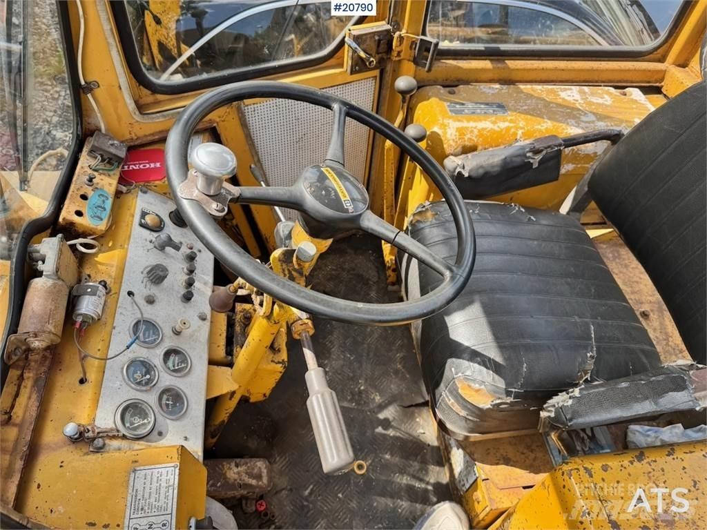 CAT 920 輪胎式裝載機