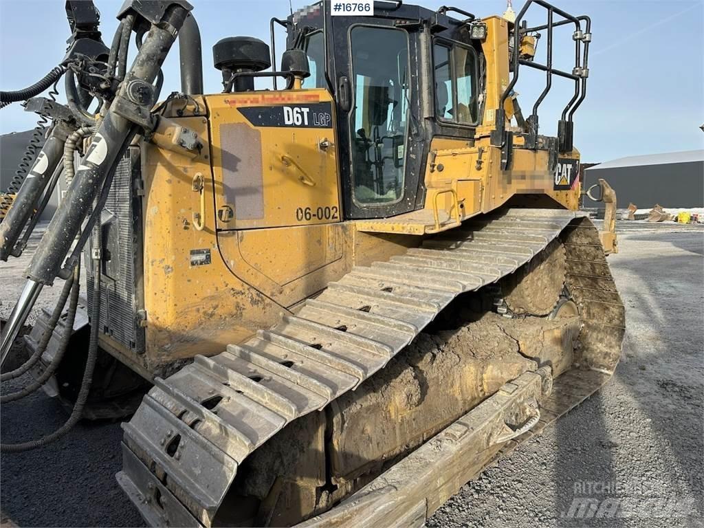 CAT D6T 履帶推土機