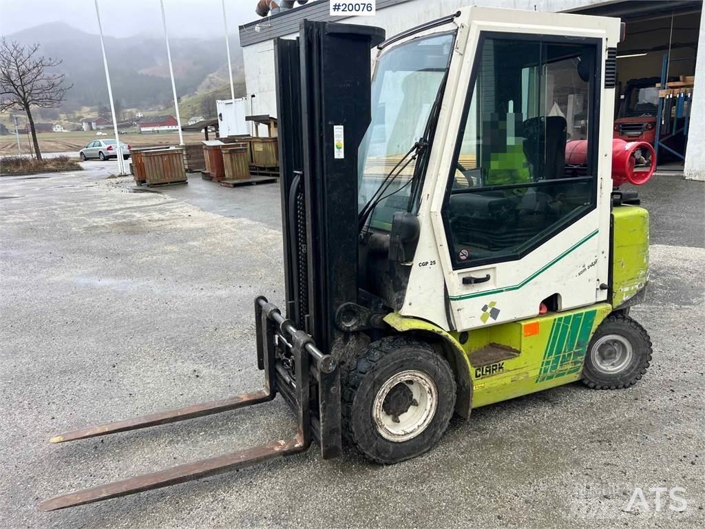 Clark CGP 25 truck 其他物料運輸工具