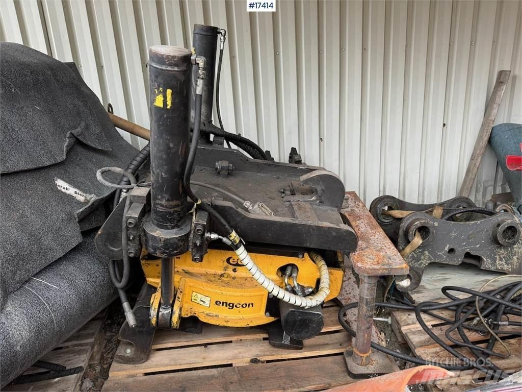Engcon Rototilt 其他