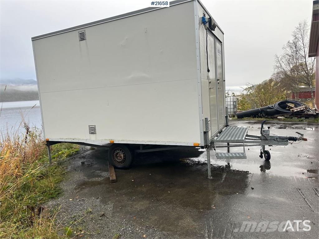  Letthus brakke 工棚工寮