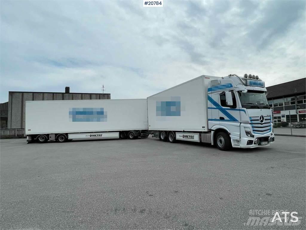 Mercedes-Benz Actros 貨箱式卡車