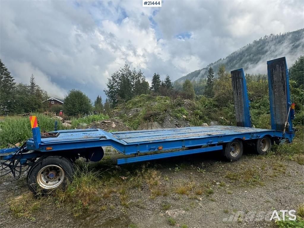 Müller Maskinhenger 低架裝載車