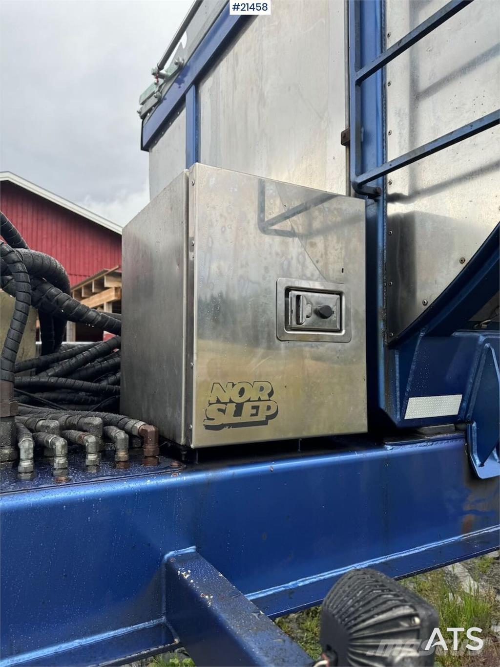  Nor-Slep Asfaltsemi 其他拖車