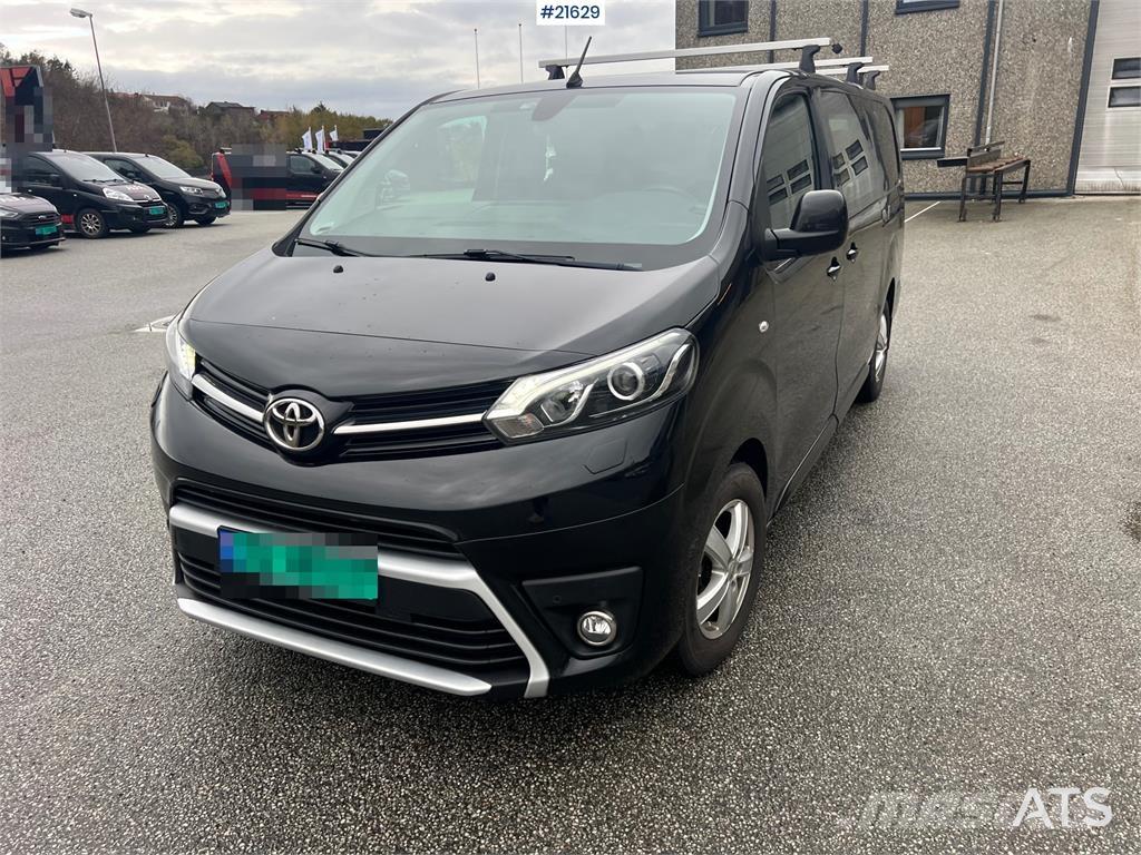Toyota Proace Van 汽車