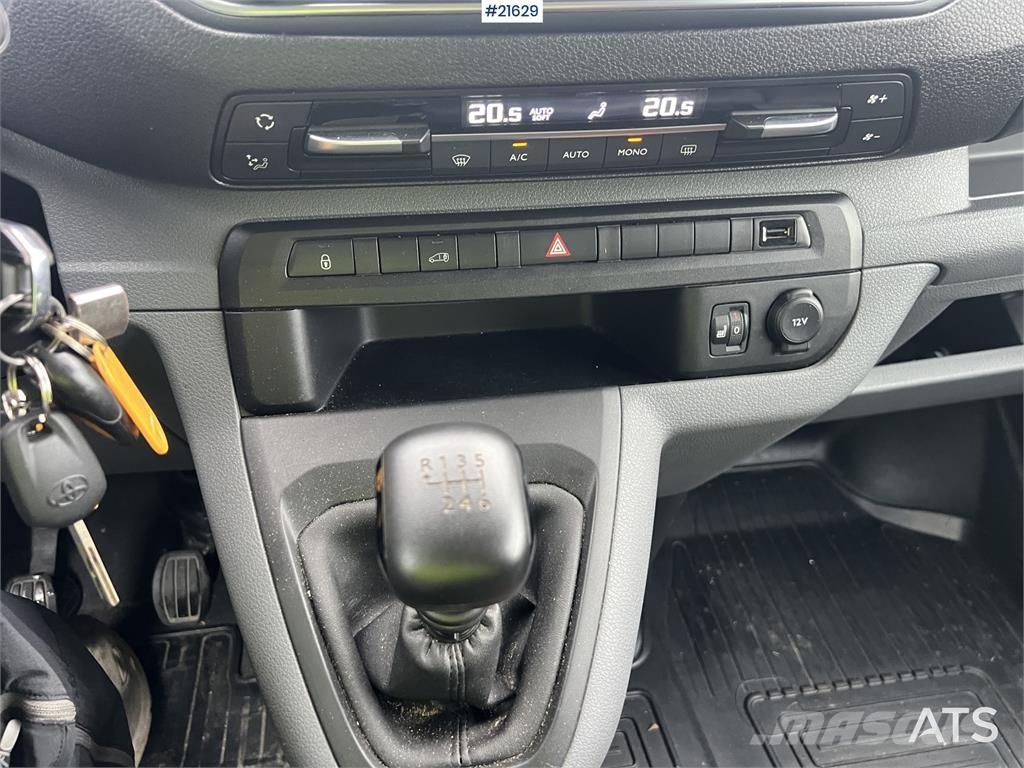 Toyota Proace Van 汽車