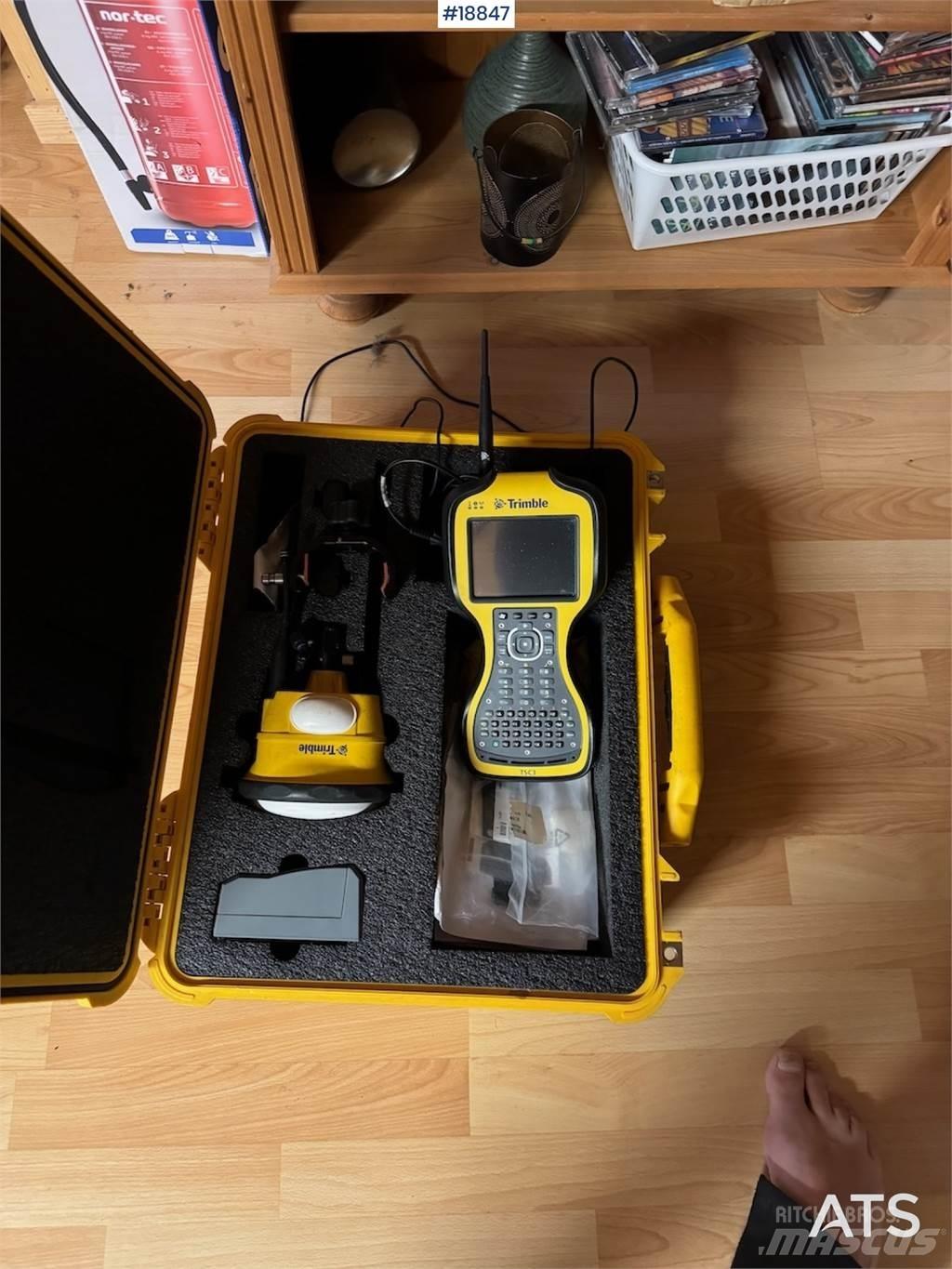 Trimble GPS m/ radio. 其他