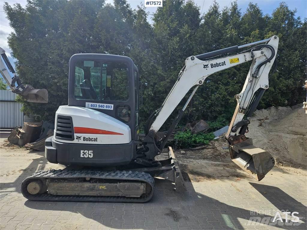 Bobcat E35 小型挖土機/掘鑿機<7t(小型挖掘機)